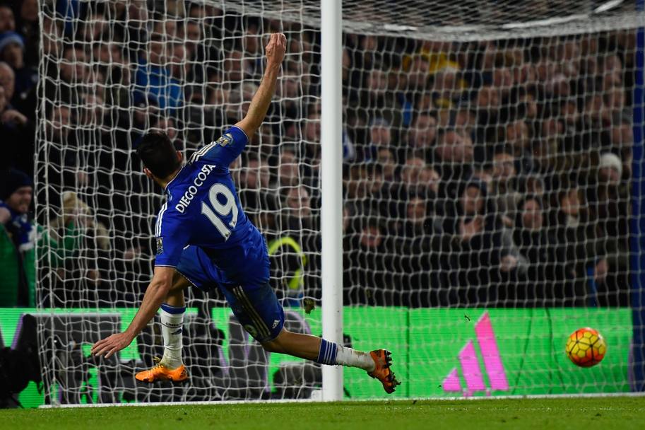 Londra, Inghilterra: Diego Costa segna il gol del pareggio contro il Manchester United allo Stamford Bridge a Londra (getty images)